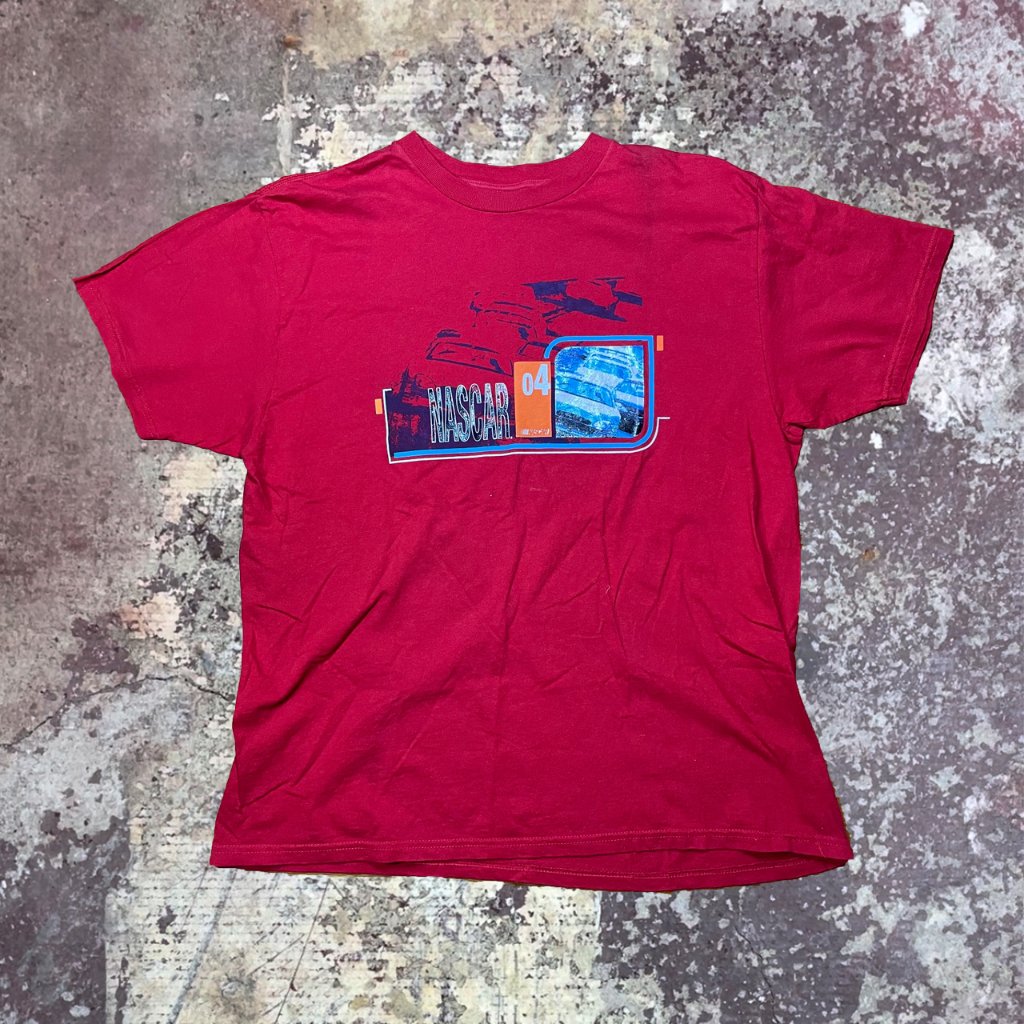 2004 Nascar Events Racing Daytona Speedway Vintage Red Winners Circle TShirt
